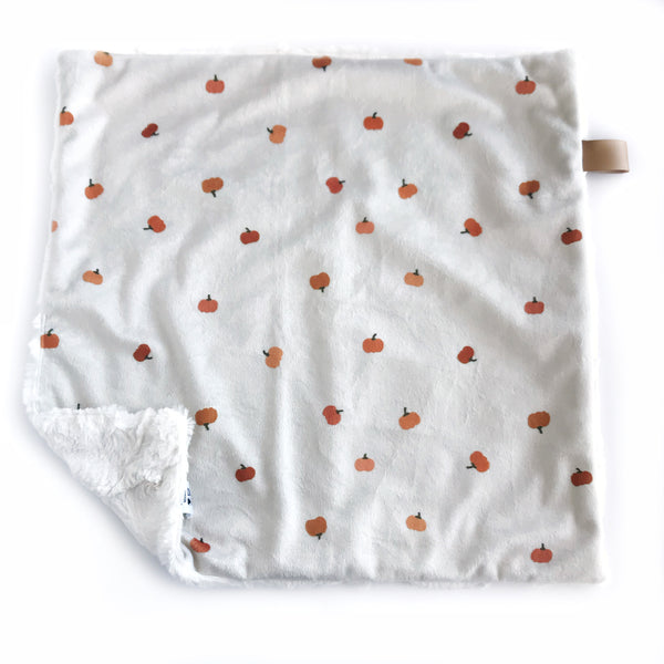 Tossed Pumpkins - Lovey - Dotboxed