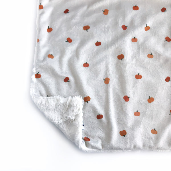 Tossed Pumpkins - Lovey - Dotboxed