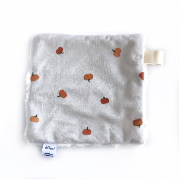 Tossed Pumpkins - Lovey - Dotboxed