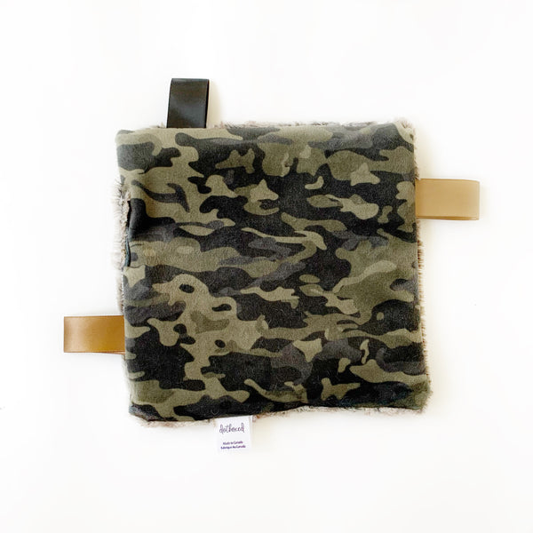 Crinkle Lovey - Green Camouflage