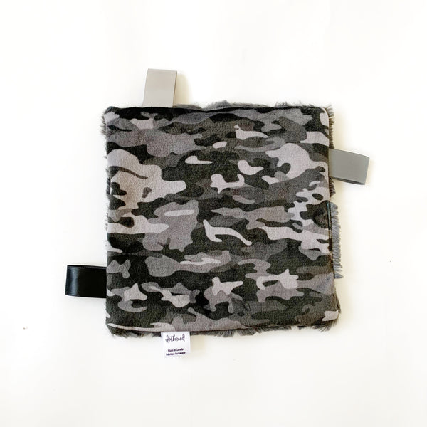 Crinkle Lovey - Grey Camouflage