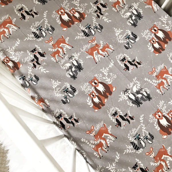 Crib Sheet - Hello Bear - Dotboxed