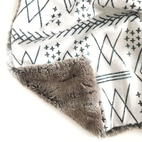 Lovey Blanket - Aztec Off White - Dotboxed