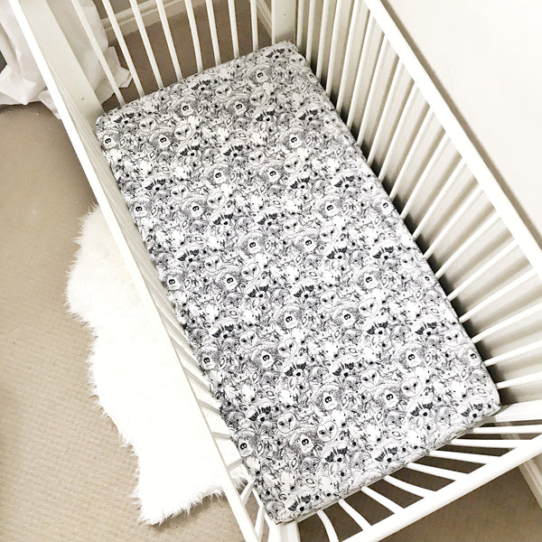 Crib Sheet - Animal Menagerie - Dotboxed